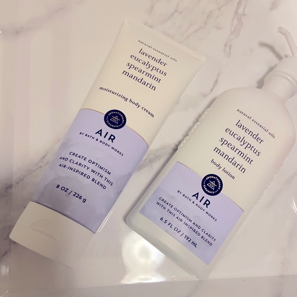 NWT🏷🌬💜 Set Of “Air” By Bath & Body Works